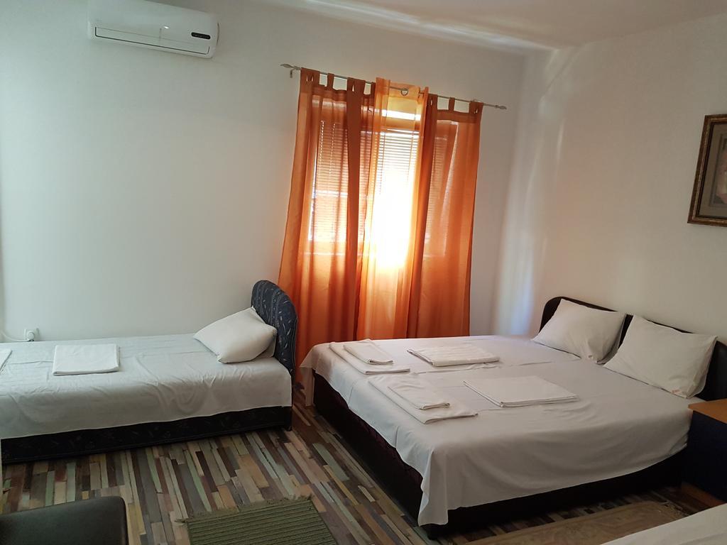 Lira Inn Nis Exterior photo