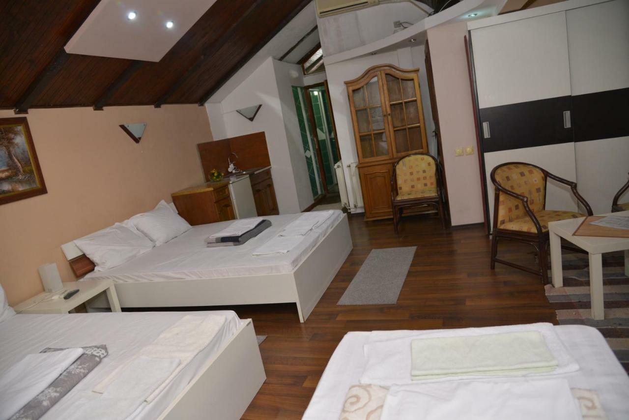 Lira Inn Nis Exterior photo